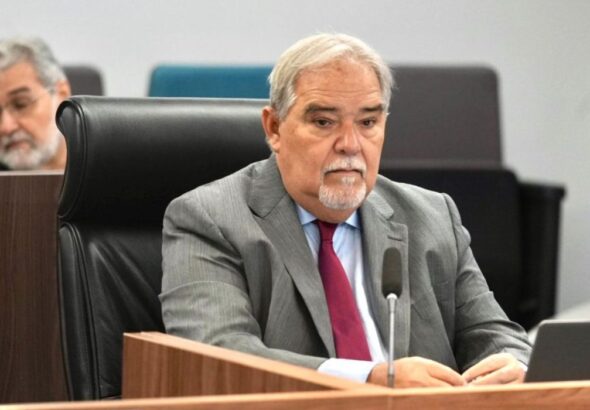 TCMPA homologa medida cautelar e suspende pagamentos em contrato da Câmara de Nova Timboteua