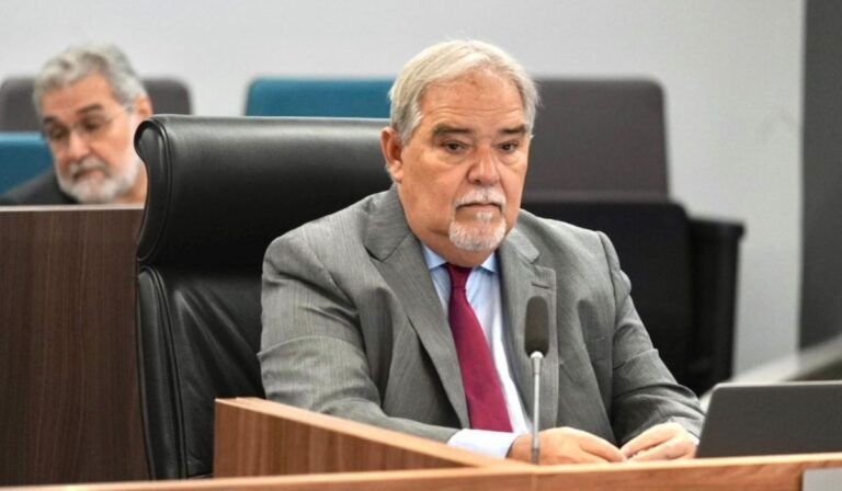 TCMPA homologa medida cautelar e suspende pagamentos em contrato da Câmara de Nova Timboteua